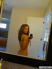 I Know That Girl - Massaging My Whore - 11/09/2011