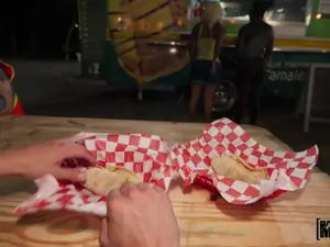 Let's Post It - Taco Food Truck - 01/01/2025