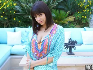 Latina Sex Tapes - See No BJ, Hear No BJ - 02/20/2017