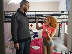 Mofos B Sides - Horny Couple Sneak a Dicking - 02/26/2017