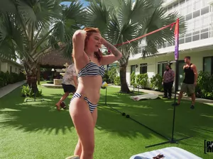 Let's Post It - Redhead Flashes at the Resort - 02/28/2025