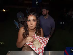 He's Got Rizz - Eviee Wants His Burrito - 03/08/2025