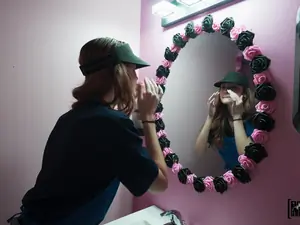 Let's Post It - Waitress Breaks for BF's Big Sub - 04/22/2025