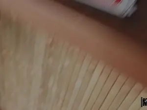Let's Post It - Waitress Breaks for BF's Big Sub - 04/22/2025