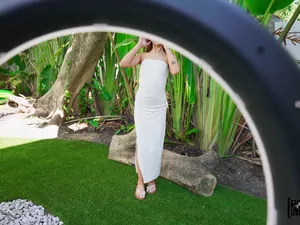 Let's Post It - Social Influencer - 05/17/2025