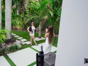 Let's Post It - Social Influencer - 05/17/2025