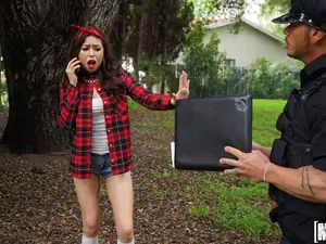 Latina Sex Tapes - Betrayed Latina Gets Cop Cock - 03/21/2017
