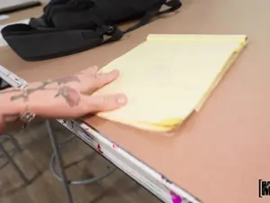 Let's Post It - Ass in Class - 06/06/2025