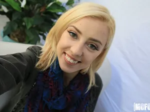 Pervs On Patrol - Blonde Model Sucks Homeowner - 03/24/2017