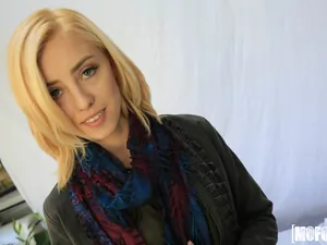 Pervs On Patrol - Blonde Model Sucks Homeowner - 03/24/2017