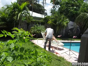 Pervs On Patrol - Model For Me - 11/24/2011
