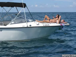 Pervs On Patrol - Pervs Fishing - 12/01/2011