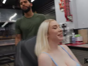 He's Got Rizz - Gigi Strips in the Tattoo Shop - 01/11/2026