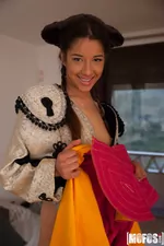 Latina Sex Tapes - Bullfighter Fucks Biggest Fan - 05/09/2017