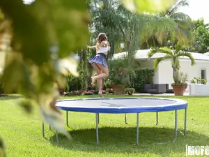 Pervs On Patrol - Big Tit Babe Twerks on Trampoline - 05/12/2017