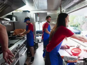 Let's Post It - Food Truck Blow Bang - 05/07/2026