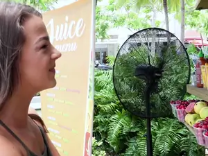 Public Pickups - Fun-loving Model Fucks in Public - 07/05/2017