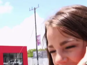 Public Pickups - Fun-loving Model Fucks in Public - 07/05/2017