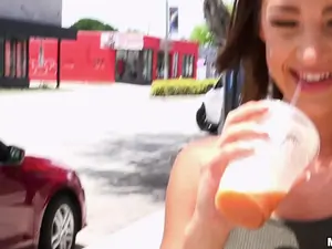 Public Pickups - Fun-loving Model Fucks in Public - 07/05/2017