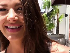 Public Pickups - Fun-loving Model Fucks in Public - 07/05/2017