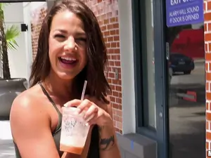 Public Pickups - Fun-loving Model Fucks in Public - 07/05/2017