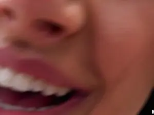 Public Pickups - Fun-loving Model Fucks in Public - 07/05/2017
