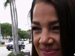 Public Pickups - Fun-loving Model Fucks in Public - 07/05/2017