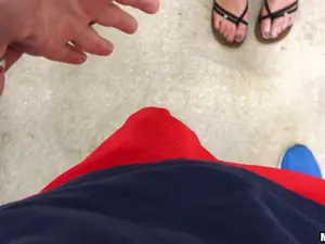 Public Pickups - Fun-loving Model Fucks in Public - 07/05/2017
