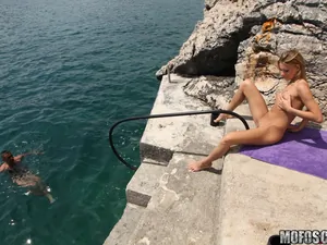 Mofos World Wide - Sea View Sex - 01/14/2012