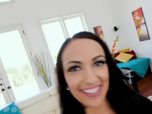 Don't Break Me - Sicilian Babe and Monster Dick - 07/25/2017