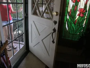 Pervs On Patrol - House Sitting Spy - 02/02/2012