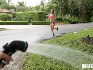 Share My BF - Blindfolded Jogger Threesome - 08/28/2017