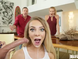 I Know That Girl - Tiffany Watson Under the Table - 10/19/2017