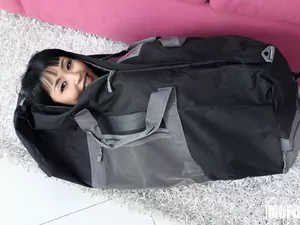 Don't Break Me - Tiny Asian Barely Fits On Dick - 01/05/2018