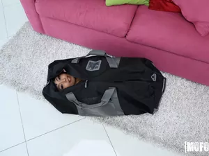 Don't Break Me - Tiny Asian Barely Fits On Dick - 01/05/2018