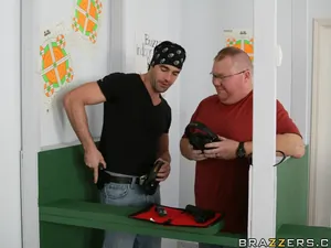 Big Tits In Sports - You Like Guns? Try This One - 03/27/2009