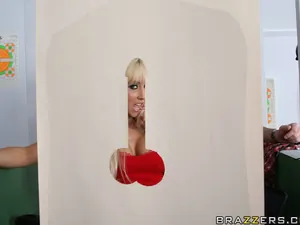 Big Tits In Sports - You Like Guns? Try This One - 03/27/2009