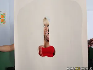 Big Tits In Sports - You Like Guns? Try This One - 03/27/2009