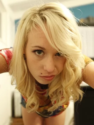 Mofos B Sides - Camgirl Brandi Puts on a Show - 01/24/2015
