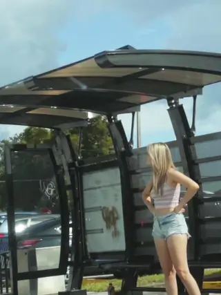 Stranded Teens - Bus Stop Pickup - 12/04/2019