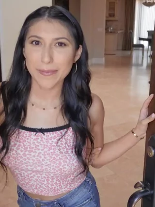 Lets Try Anal - Cableman Gives Hot Teen a Creampie - 04/21/2022