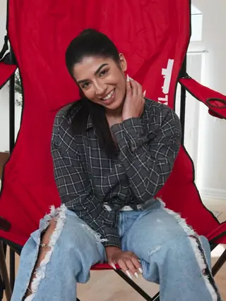 Don't Break Me - Big Chair and a Big Cock for Tiny Jasmine - 08/02/2024