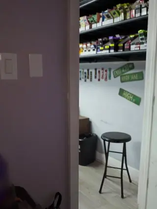 Let's Post It - Can I Hit Your Vape? - 05/02/2026
