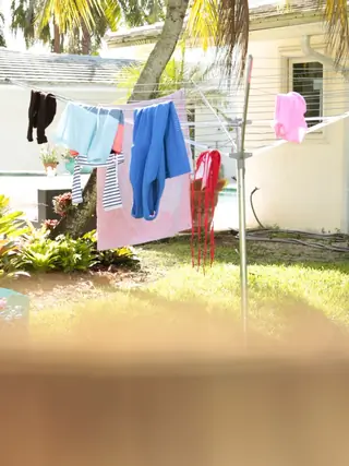 Pervs On Patrol - Laundry Day Deepthroat - 01/09/2018
